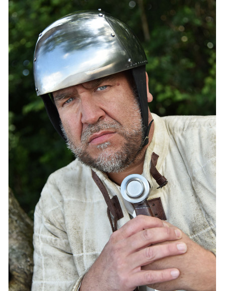 Casco medieval funcional simple con... Casco medieval funcional simple con...