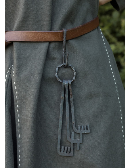 Handgesmeed stalen riemhaak