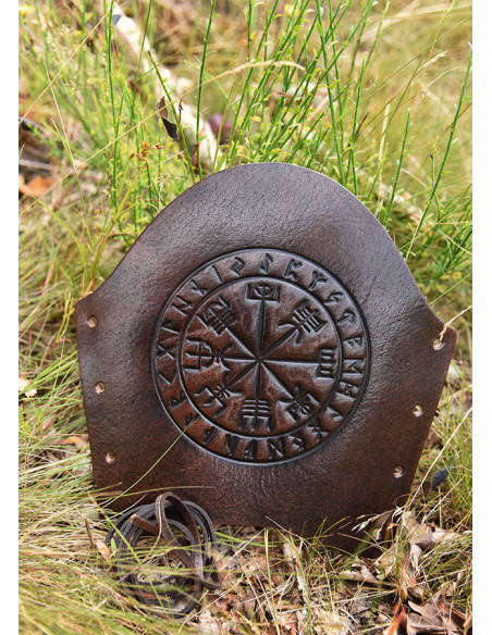 Brazalete de piel con grabado Vegvísir