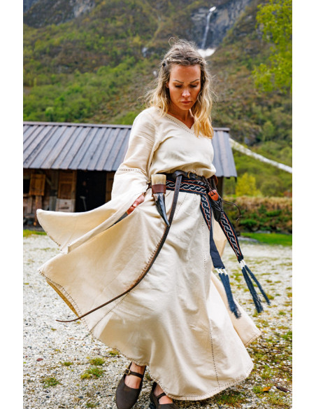 Vestido medieval mangas trompeta...