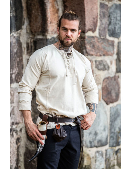 Bondeskjorte med bindebånd