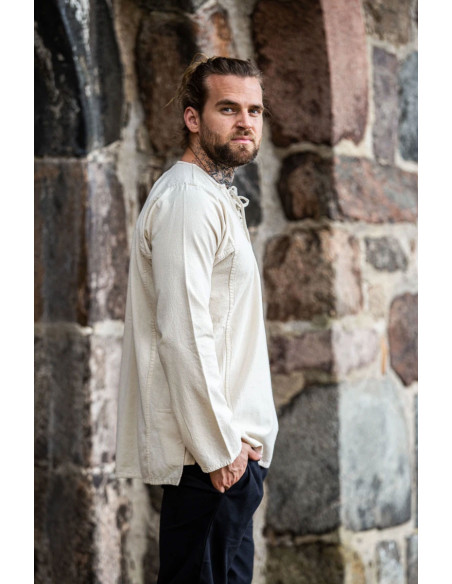 Bondeskjorte med bindebånd