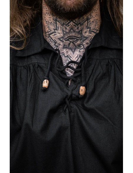 Middeleeuws overhemd met strikbandjes...