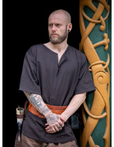 Túnica vikinga manga corta Olaf, negra 2