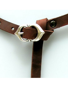 Cinturón medieval estrecho en piel, siglos XIII-XV