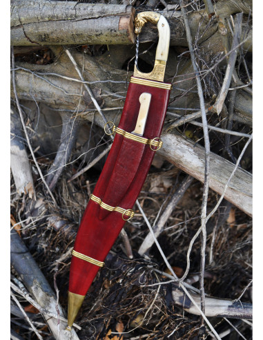 Falcata, Kopis con cuchillo, mango cabeza caballo, s. IV-III a.C.