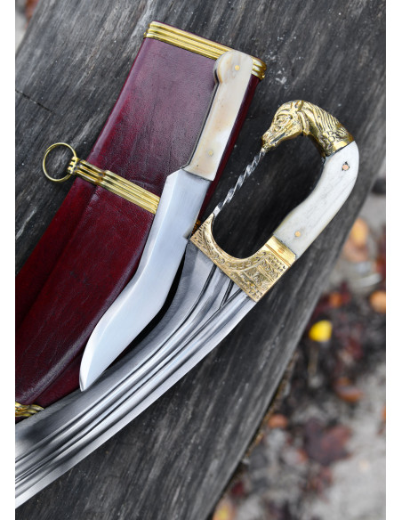 Falcata, Kopis met mes, handvat...