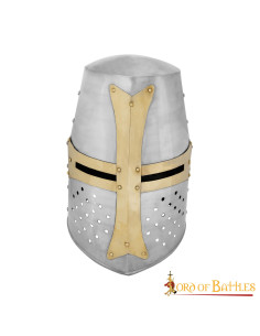 Gran Yelmo Templario acero pulido, S. XIII-XIV