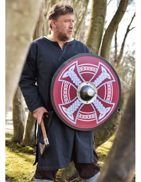 Vikingschild beschilderd met Keltisch...