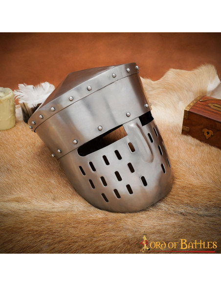 Kreuzritterhelm, S. XII-XIII