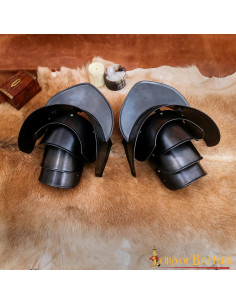 Schwarze Schulterpolster des Fantasy-Ritters mit...