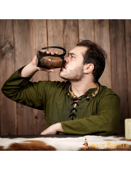 Wikinger-Bierkrug mit Totenkopf (600...