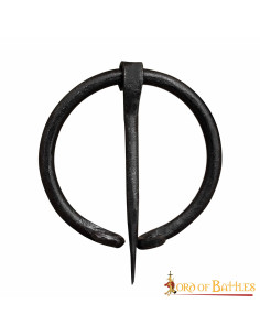 Fíbula capa medieval en hierro forjado 2