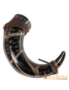 Trinkhorn mit Lederband
