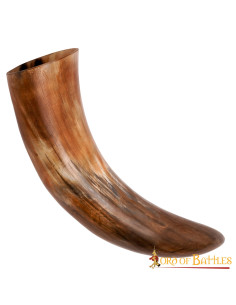 Mittelalterliches Trinkhorn mit natürlichem Finish