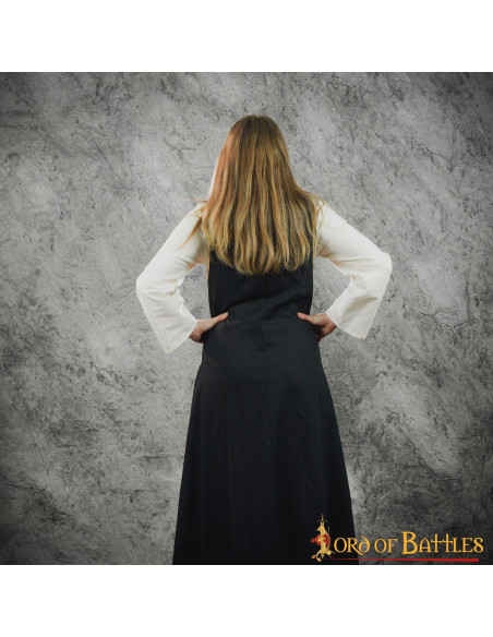 Brial Medieval Julietta en negro Brial Medieval Julietta en negro