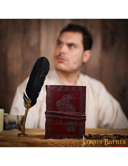 Diario de notas águila celta en cuero