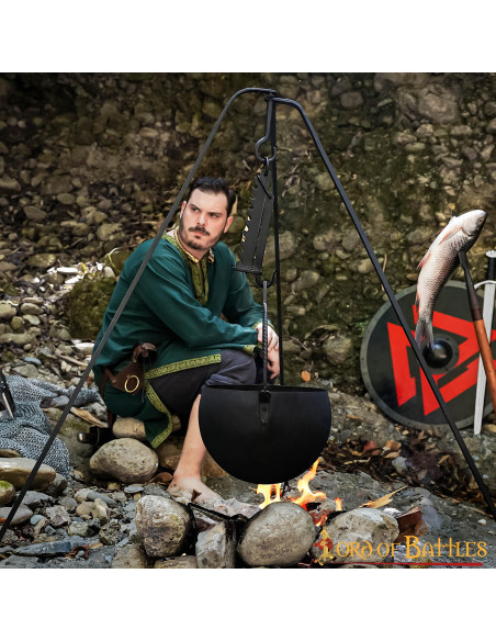 Soporte medieval para calderos, ollas...