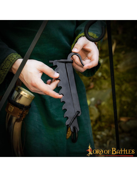 Soporte medieval para calderos, ollas...