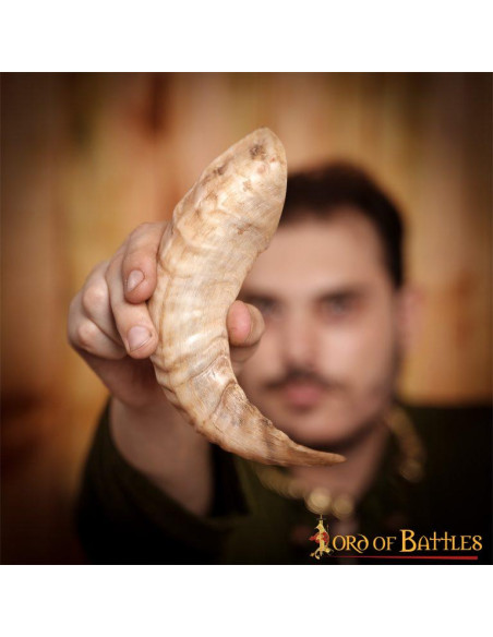 Vikinge-drikkehorn med naturlig tekstur