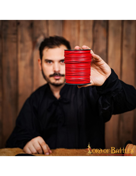 Rood lederen spoel (50 mts.)