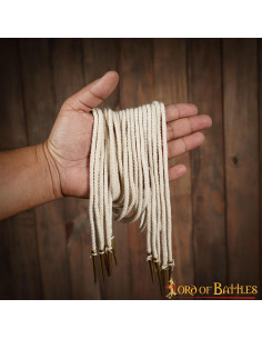 Juego 5 aiglets color crema con cordeles