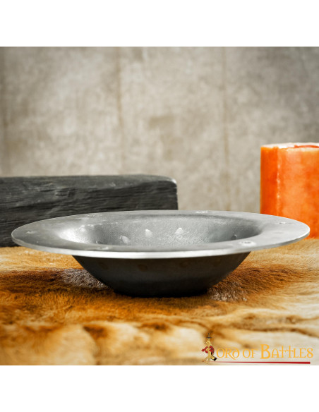 Rustik umbo til vikinge- og keltiske...