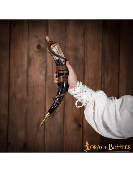 Pulverdose aus Ochsenhorn