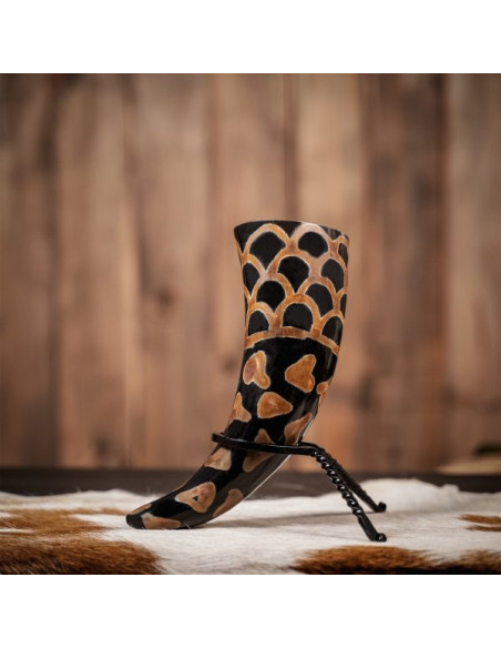 Wikinger-Trinkhorn mit gebranntem...