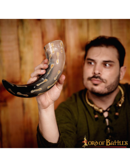 Cuerno de buey con motas...