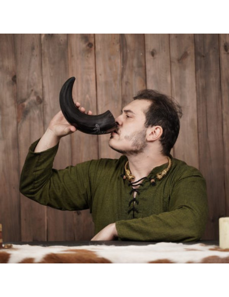 Wikinger-Trinkhorn-Design, Pferdehengst