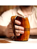 Viking mok in ossenhoorn voor bier