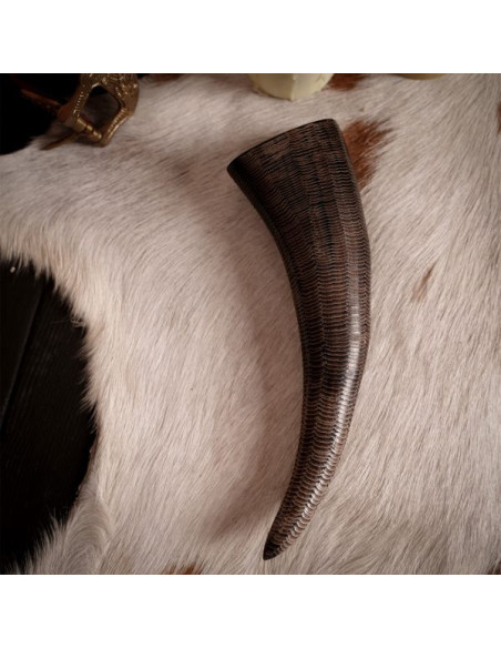 Wikinger-Trinkhorn mit geschnitzten...