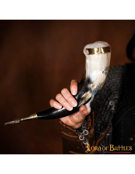 Viking drinkhoorn model Jormungandr