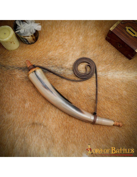 Krudt i ægte horn med læderrem