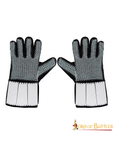 Kettenhandschuhe aus dem Spätmittelalter