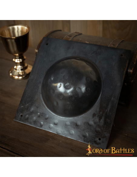 Umbo cuadrado para escudo romano Scutum