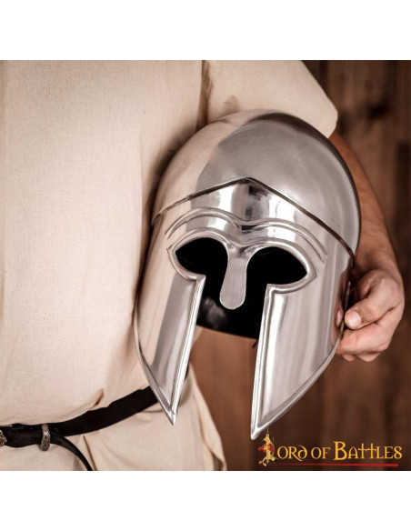 Casco griego Corintio con forro de cuero Casco griego Corintio con forro de cuero