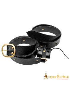 Cinturón de cuero negro estilo medieval con tahalí