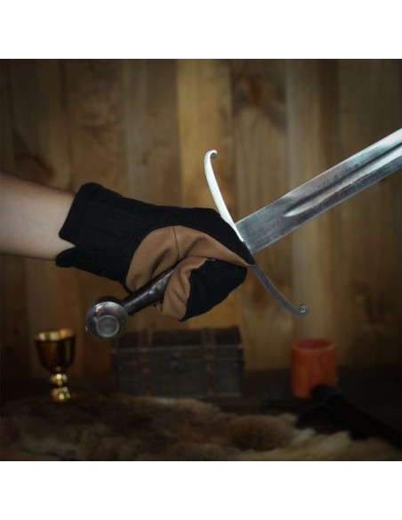 Guantes negros de manopla acolchados...