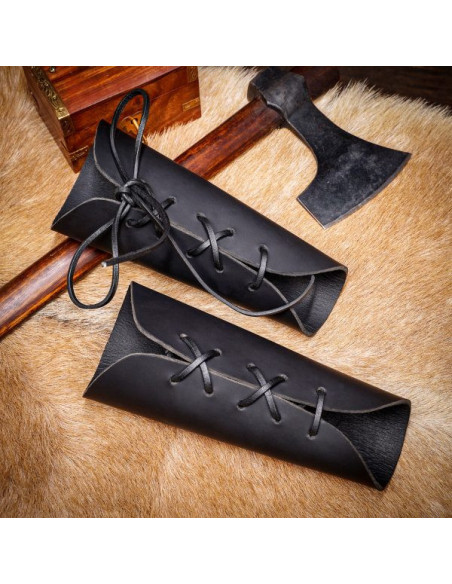 Gladde middeleeuwse armbanden... Gladde middeleeuwse armbanden...