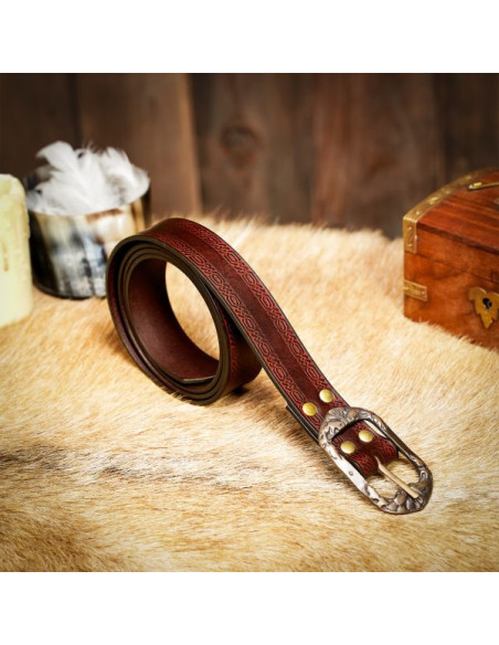 Cinturón medieval marrón diseño repujado