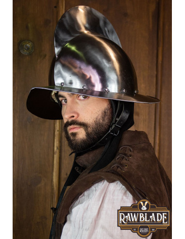 Casco morrión Castellón de conquistador español, siglos XV-XVI
