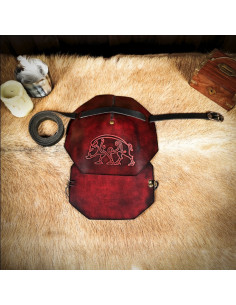 Schulterschutz aus Leder mit geprägtem Design „Königreich...