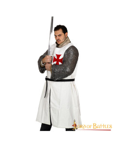 Túnica medieval de los caballeros templarios 2