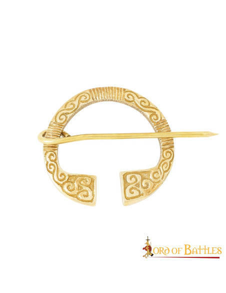 Keltische koperen fibula (7,5x5 cm.)