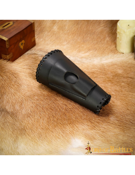 Middeleeuwse armbanden met meshouder