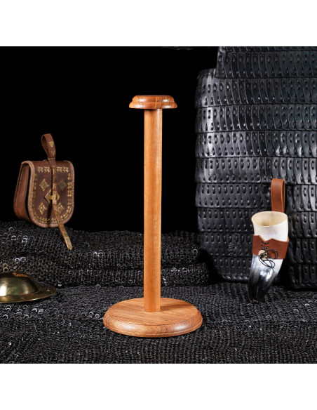 Soporte en madera para colgar cascos...