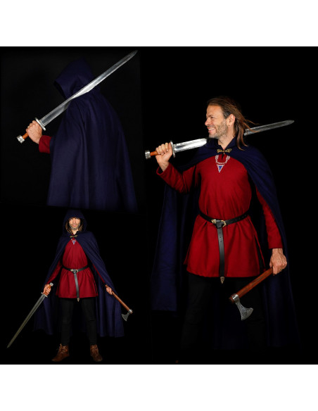 Grote wollen cape met messing gesp -...