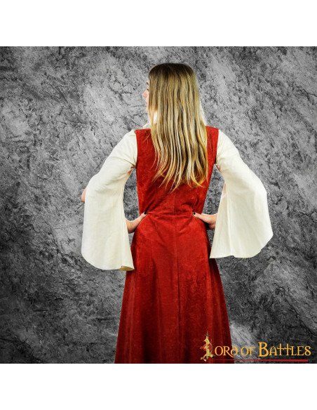 Brial medieval mujer Izani